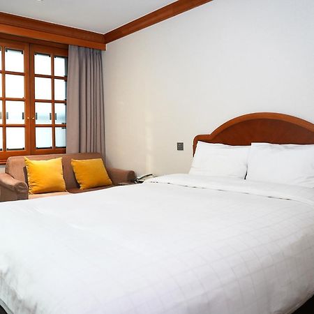Karak Tourist Hotel Сеул Екстер'єр фото