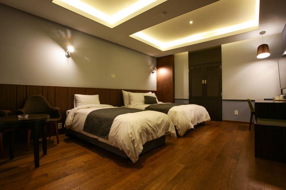 Karak Tourist Hotel Сеул Екстер'єр фото