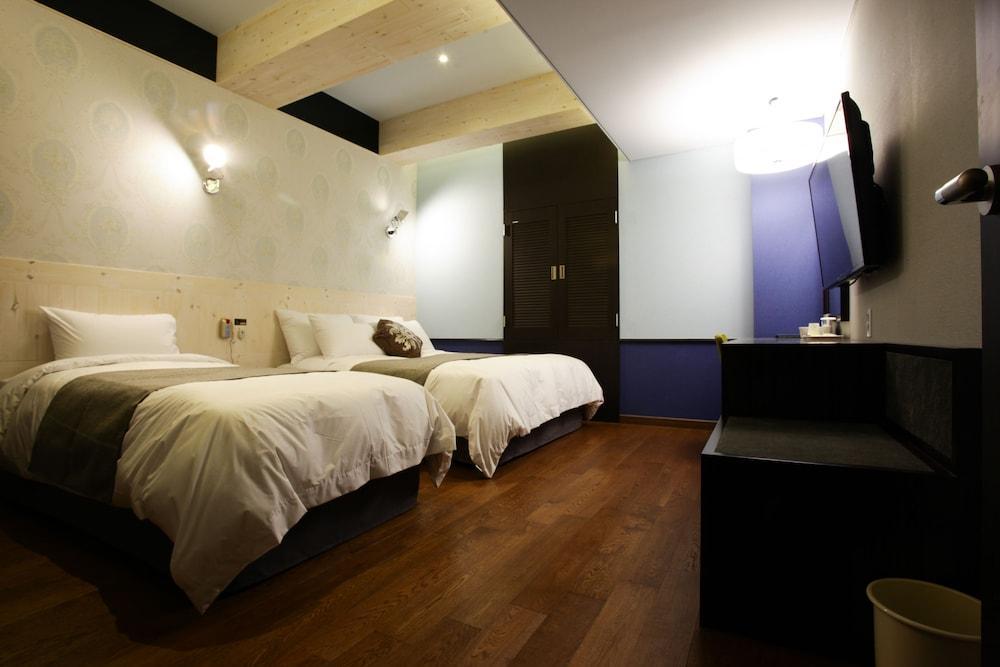 Karak Tourist Hotel Сеул Екстер'єр фото
