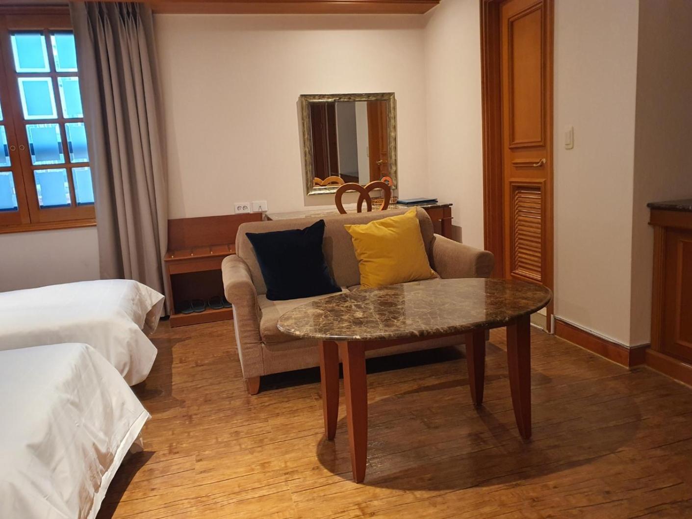 Karak Tourist Hotel Сеул Екстер'єр фото