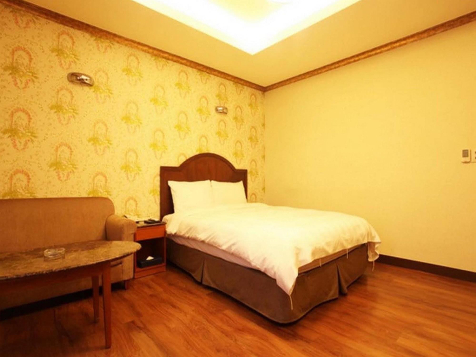 Karak Tourist Hotel Сеул Екстер'єр фото